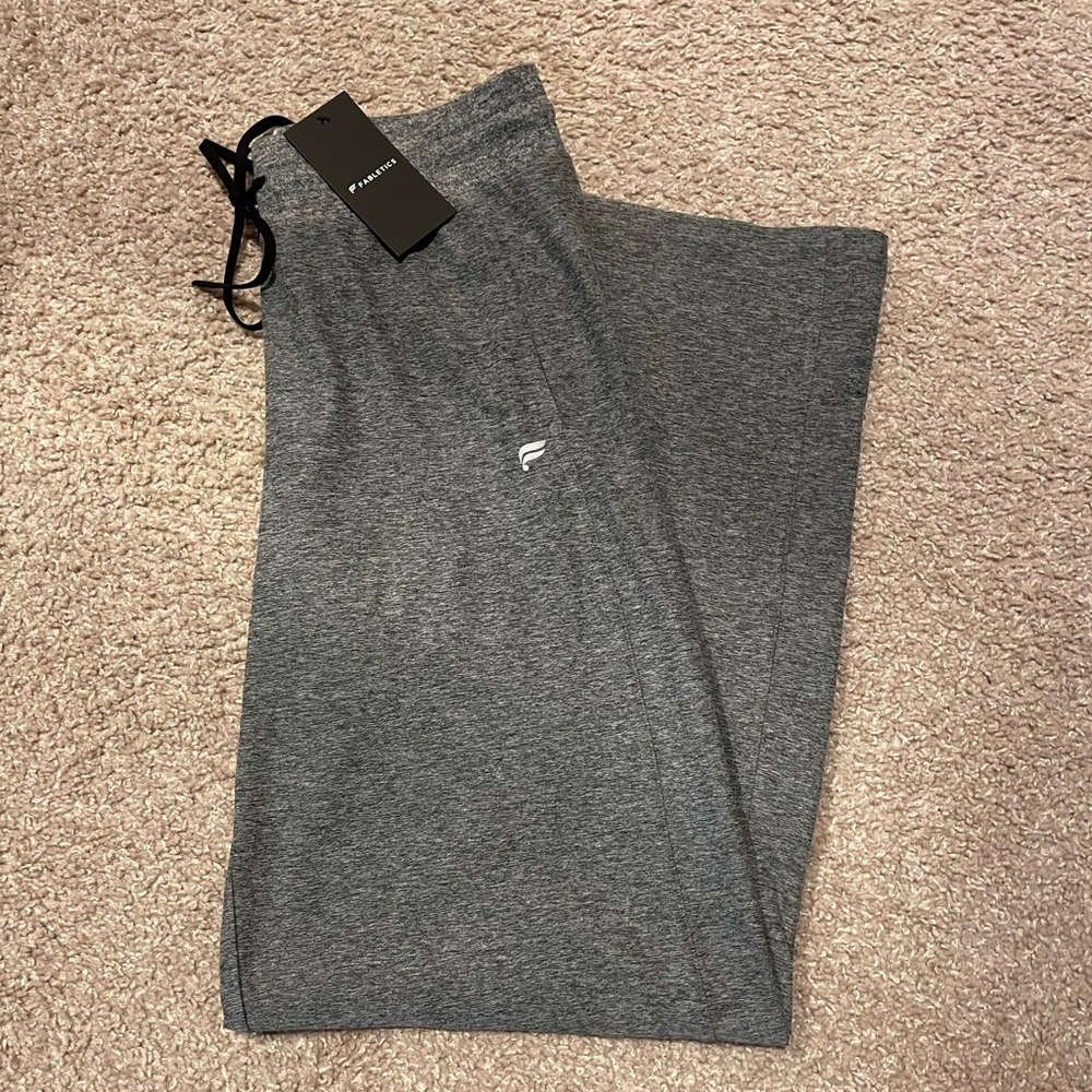 Fabletics Sweatpants NWT